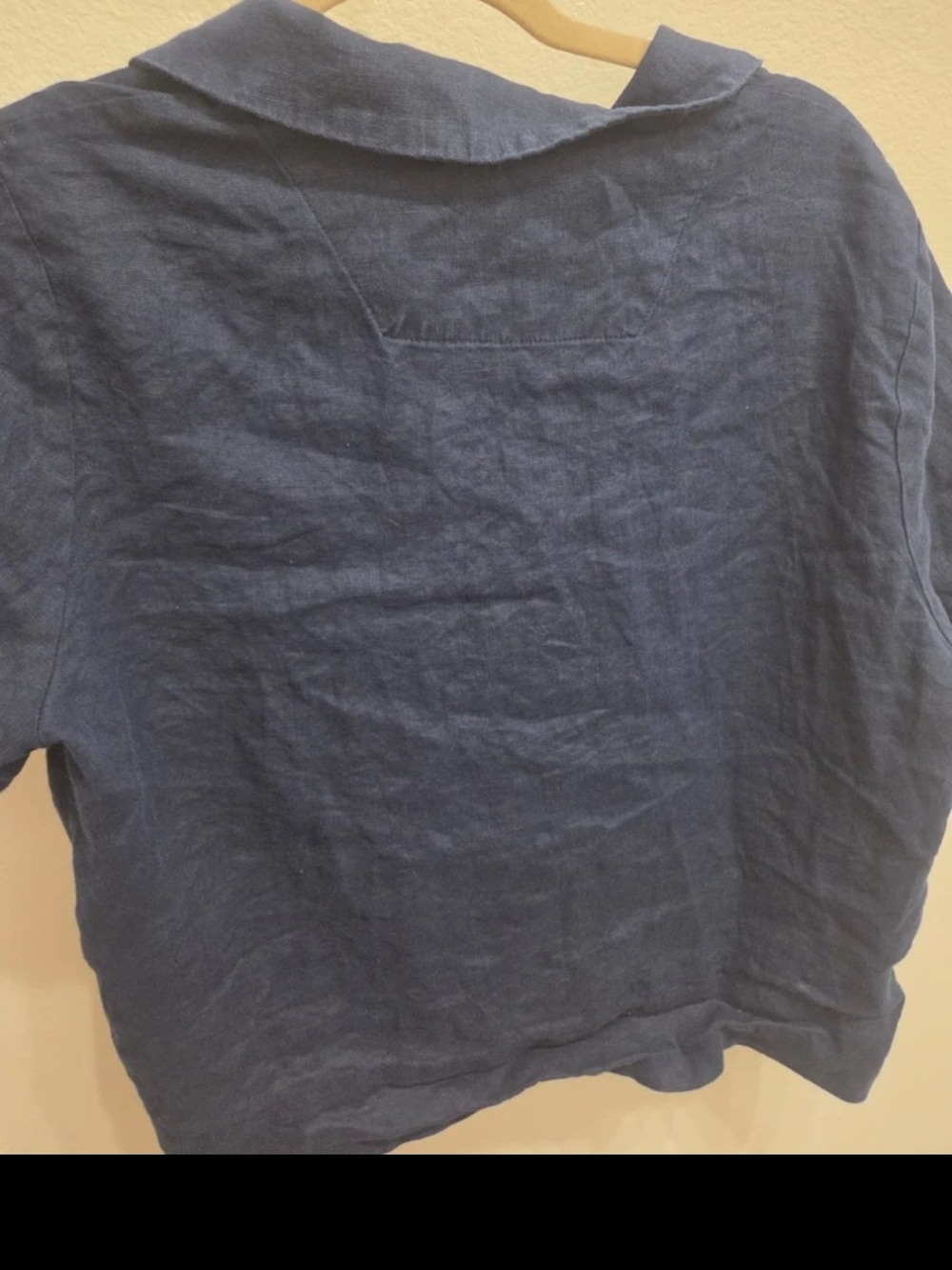 Quince Women's Short-Sleeve Linen Button-Down Top in Navy Blue - Picture 5 of 5